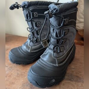 Kids The North Face snow boots